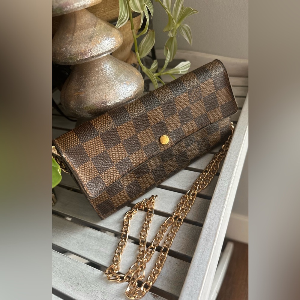 Louis Vuitton , Damier Porte Feuille Sarah Long Bitfold Wallet Brown ❤️🌹